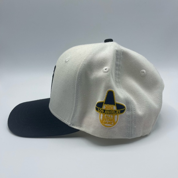 SOLD - Picture 2 of 4